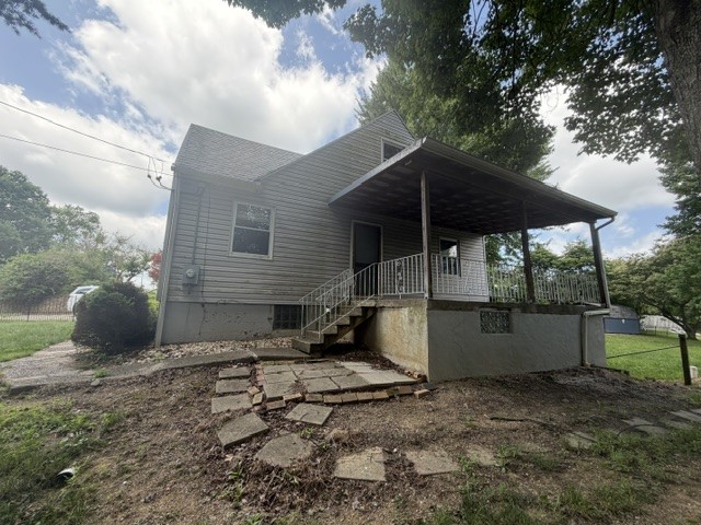 222 W Shaffer Rd