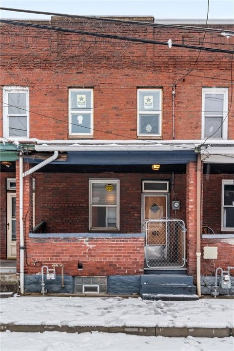 Photo of 432 Antisbury St, Braddock, PA 15104 (MLS # 1732686)