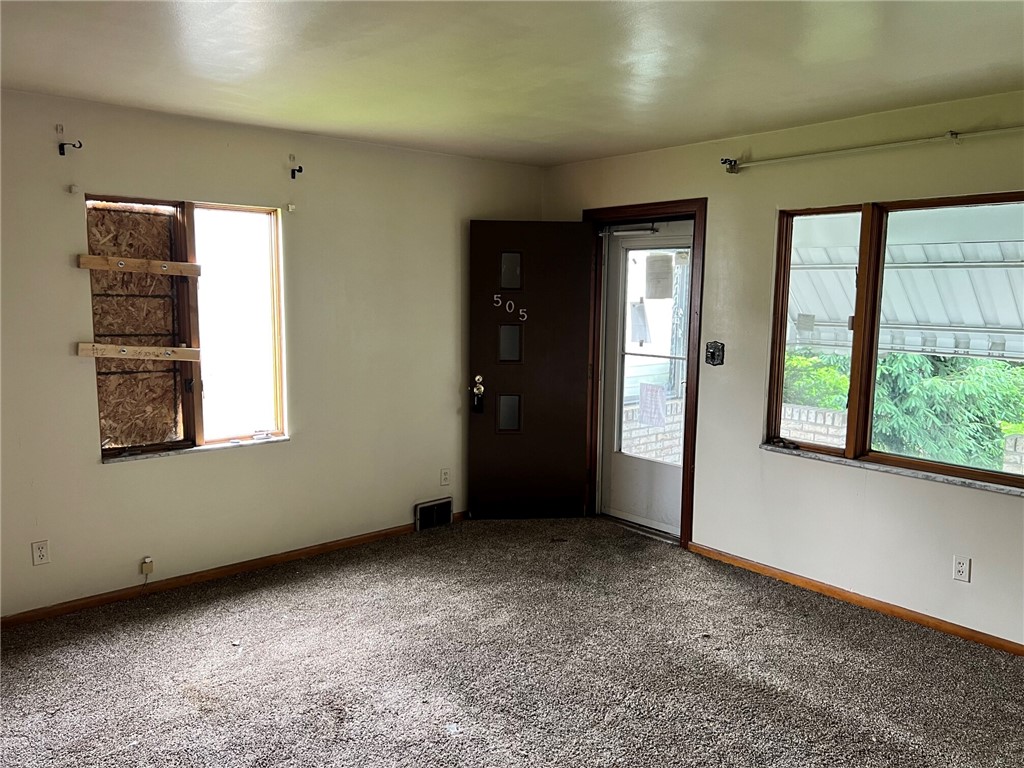505 Monongahela Ave Ave, Glassport, Pennsylvania image 5