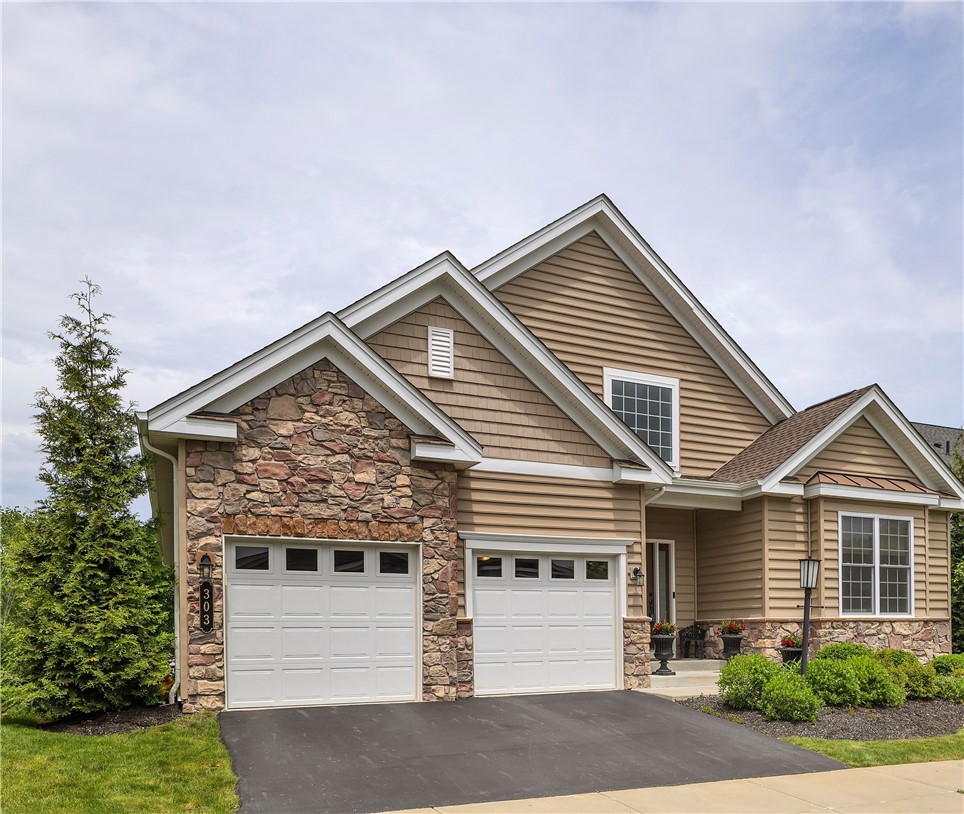 303 Jefferson Ln