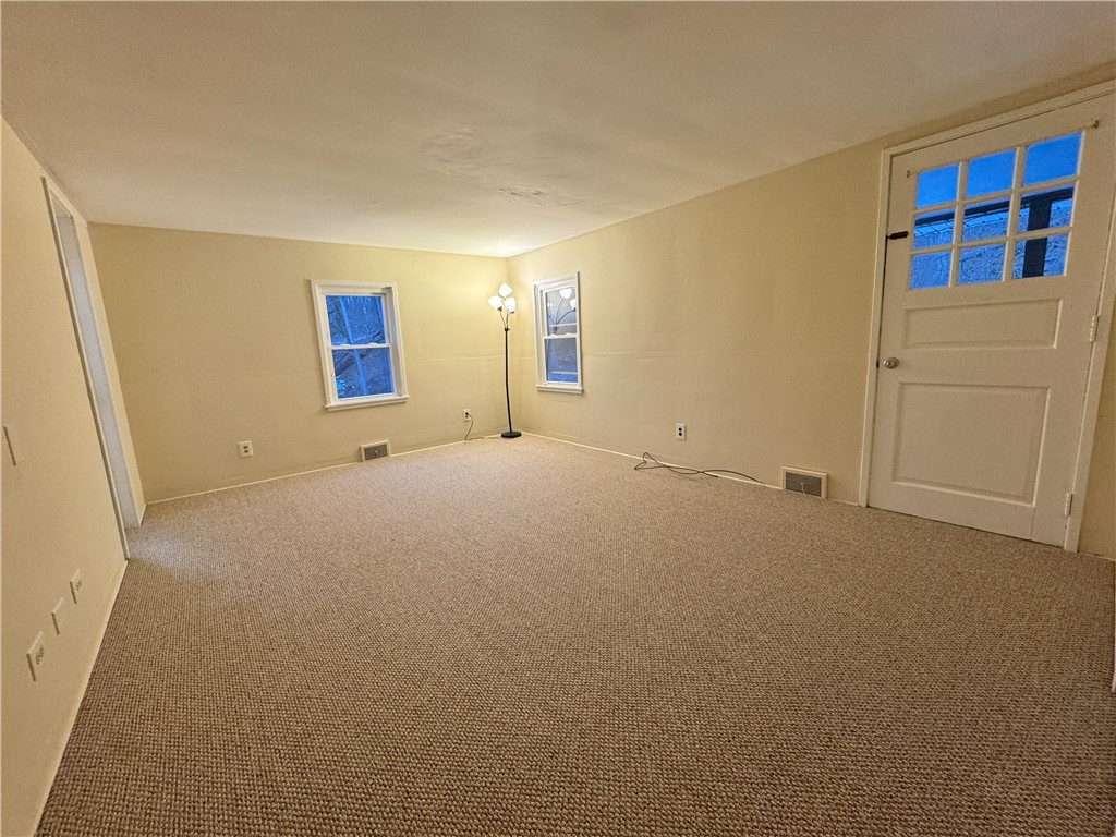 City Of But NW, Pennsylvania 16001, United States, 2 Bedrooms Bedrooms, ,1 BathroomBathrooms,Residential,Active,10969