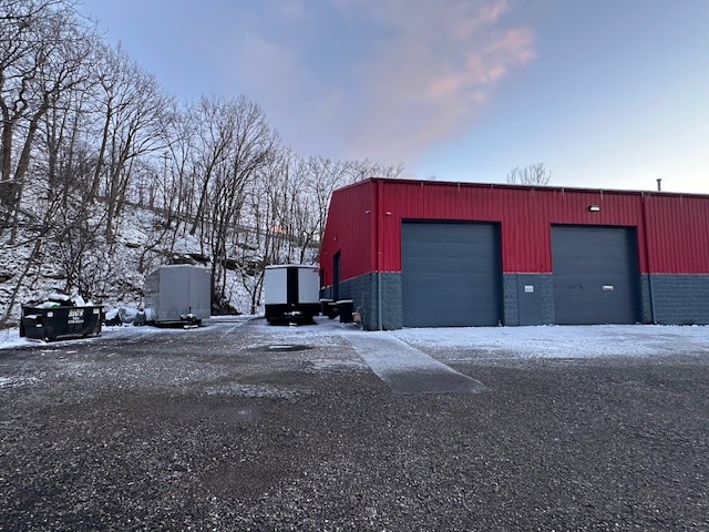 110 Valleybrook Road