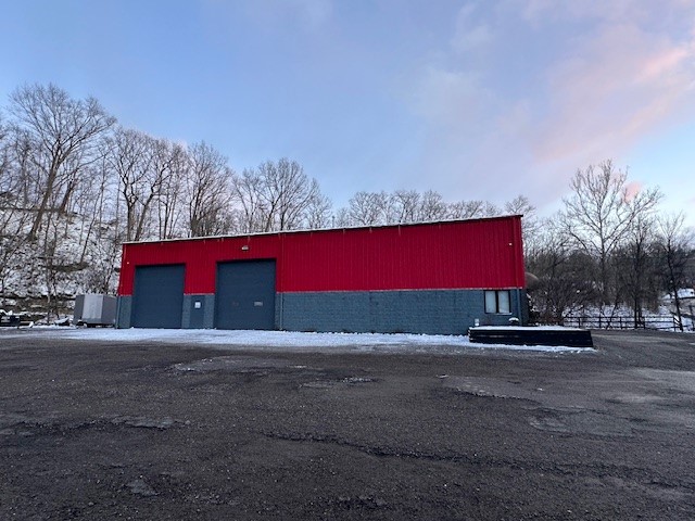 110 Valleybrook Road