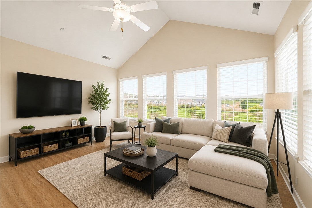1083 Forest Oaks Drive