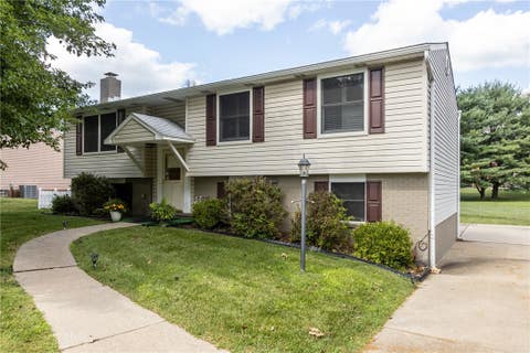 Photo for 105 Colonial Drive
