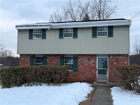 221 S Magnolia Dr Shaler PA 15116