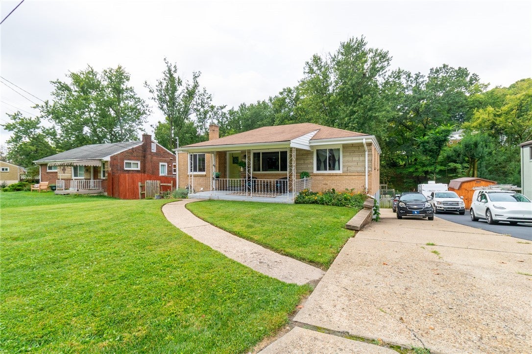 1112 Logan Rd