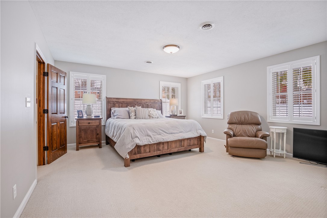 Somerset Boro, Pennsylvania 15501, United States, 5 Bedrooms Bedrooms, ,2 BathroomsBathrooms,Residential,Contingent,85213