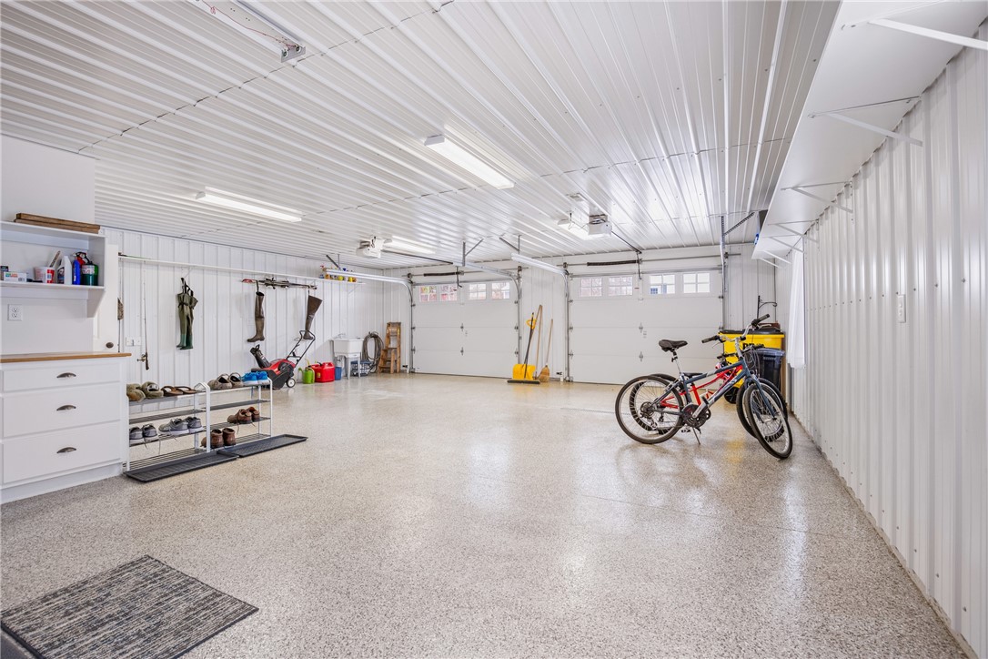 Somerset Boro, Pennsylvania 15501, United States, 5 Bedrooms Bedrooms, ,2 BathroomsBathrooms,Residential,Contingent,85213