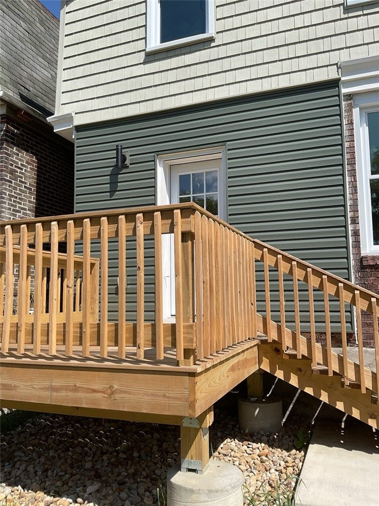 844 Gearing Ave
