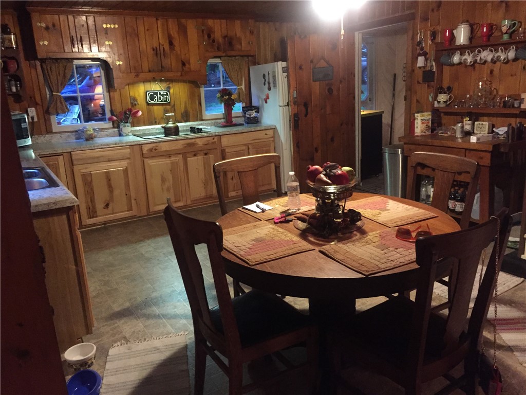 Brush Val/Buffington, Pennsylvania 15765, United States, 2 Bedrooms Bedrooms, ,1 BathroomBathrooms,Residential,Pending,201157