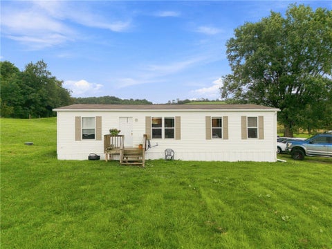 Mobile Home For Sale - 1140 State Route 711<br/> Donegal, PA 15687