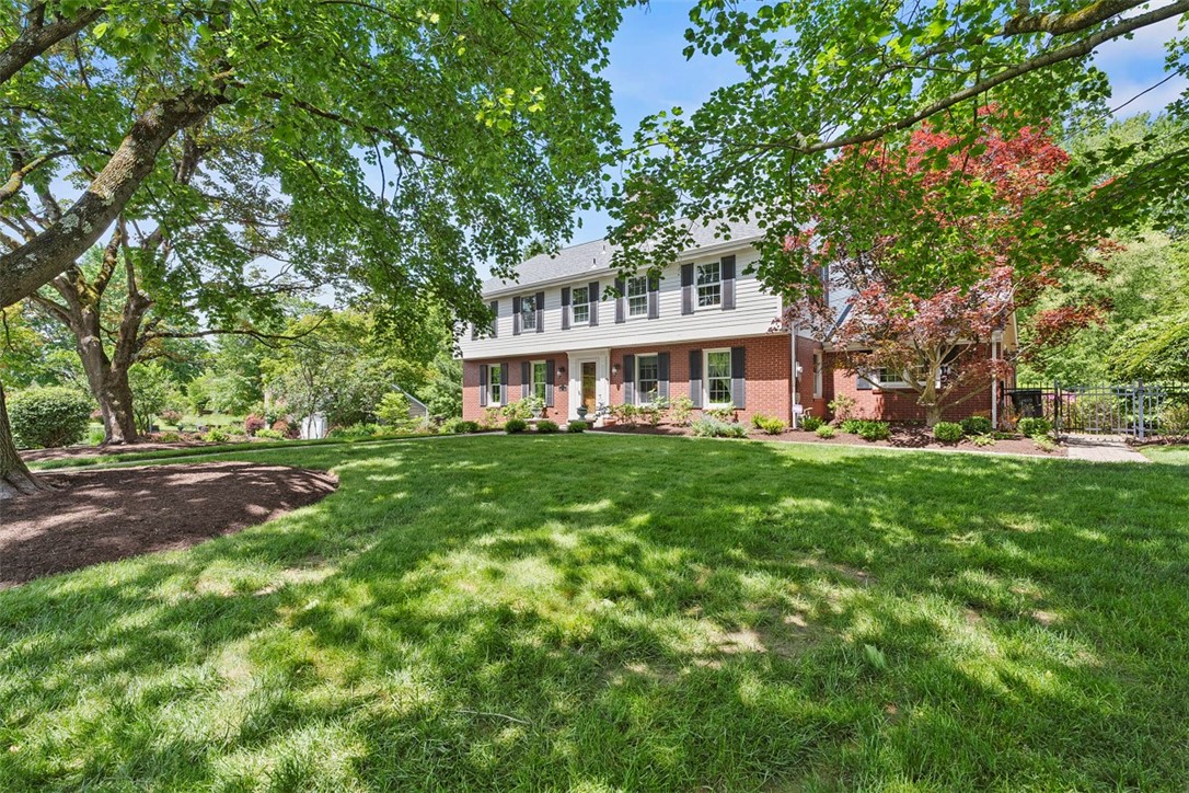 111 Maple Dr