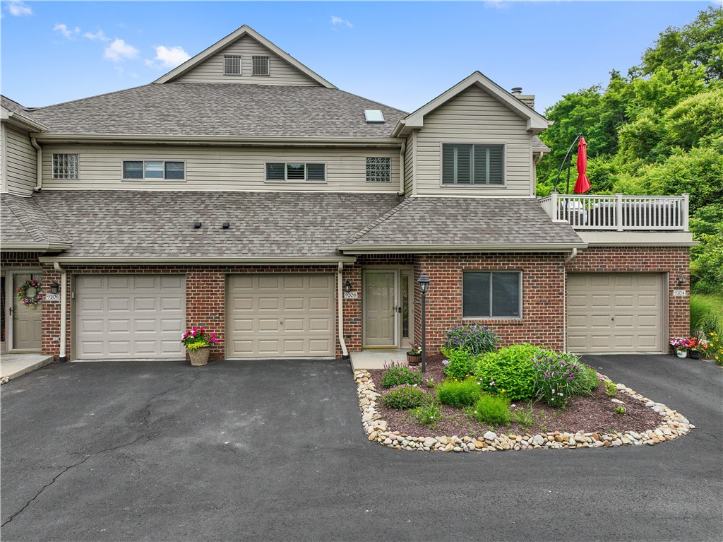 View South Fayette, PA 15017 condo