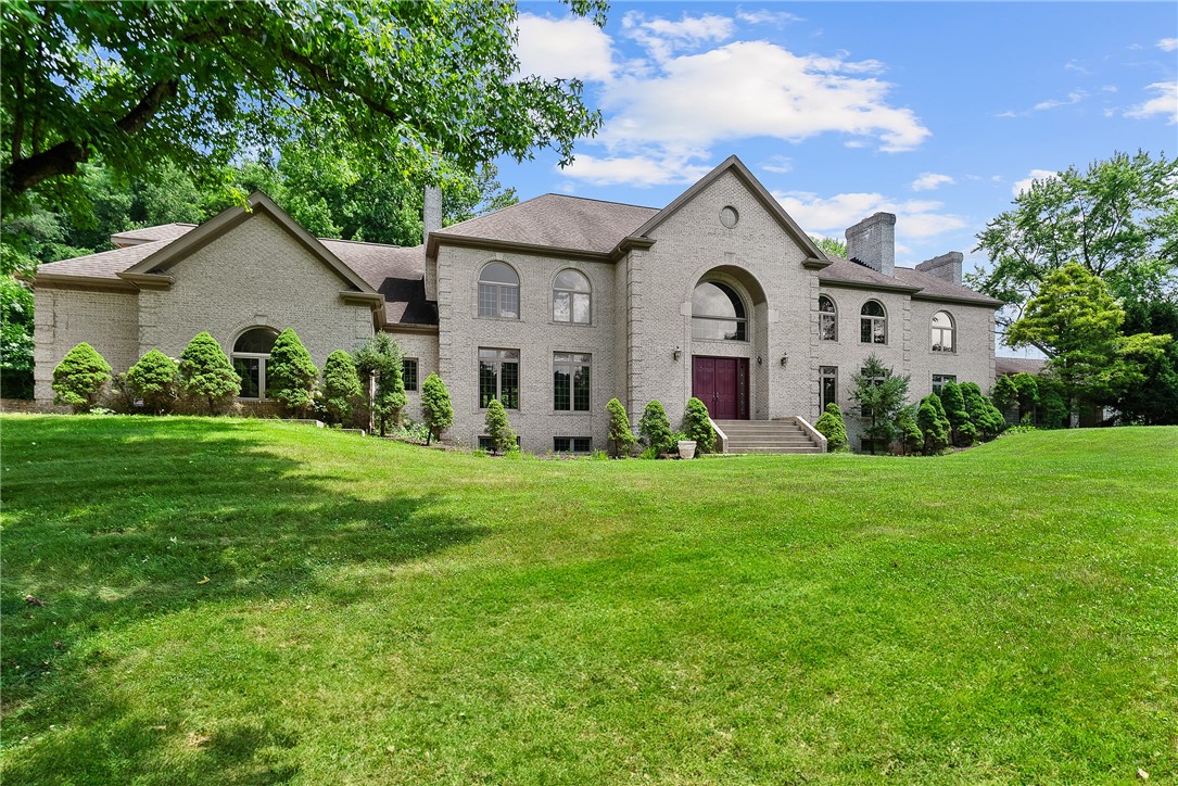 1060 Fox Chapel Road