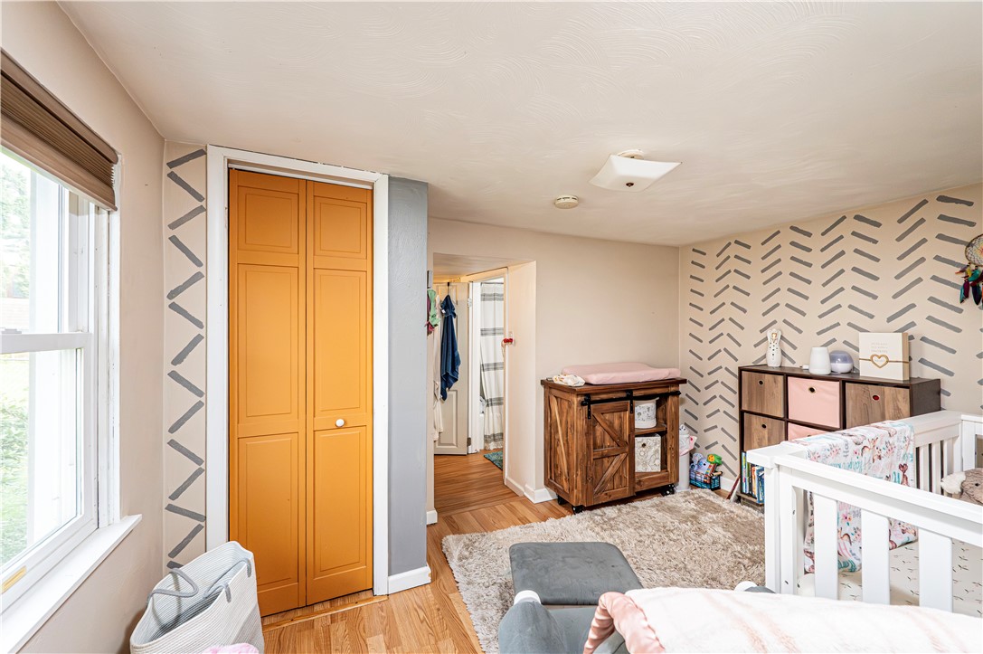 Jeannette, Pennsylvania 15644, United States, 2 Bedrooms Bedrooms, ,2 BathroomsBathrooms,Residential,Contingent,181724