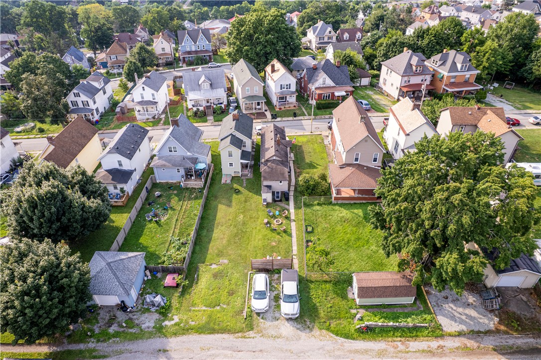 Jeannette, Pennsylvania 15644, United States, 2 Bedrooms Bedrooms, ,2 BathroomsBathrooms,Residential,Contingent,181724