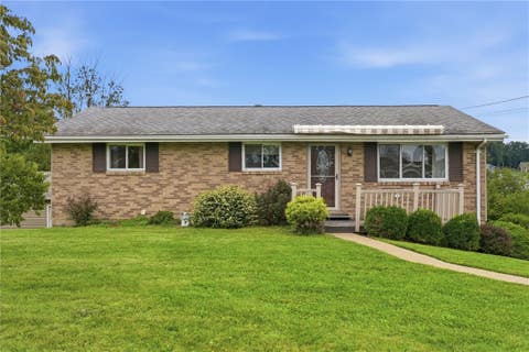 Homes For Sale - 320 Overlook Dr Dr<br/> Beaver, PA 15010