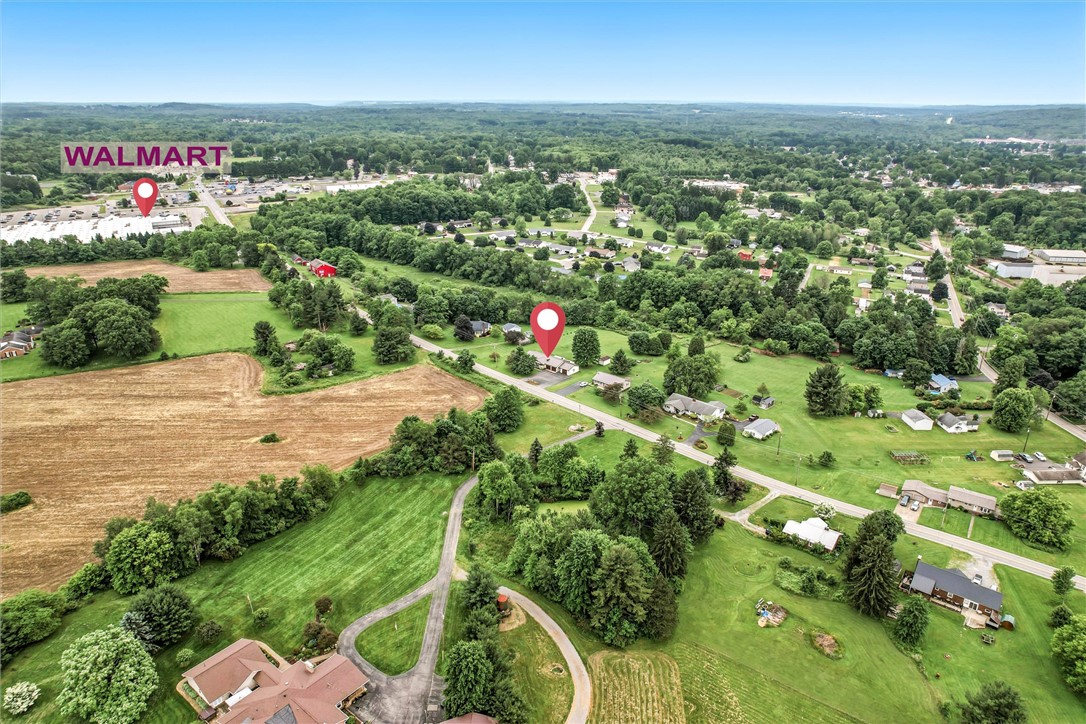 Hempfield Twp - Mer, Pennsylvania 16125, United States, 4 Bedrooms Bedrooms, ,3 BathroomsBathrooms,Residential,Contingent,152555