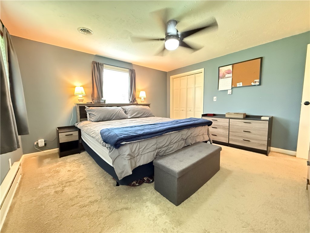 Hempfield Twp - Mer, Pennsylvania 16125, United States, 4 Bedrooms Bedrooms, ,3 BathroomsBathrooms,Residential,Contingent,152555