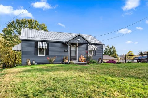 Photo of 718 Gladden Rd, Canonsburg, PA 15317 (MLS # 1727578)