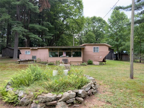 Photo for 310 Green Oak Ln