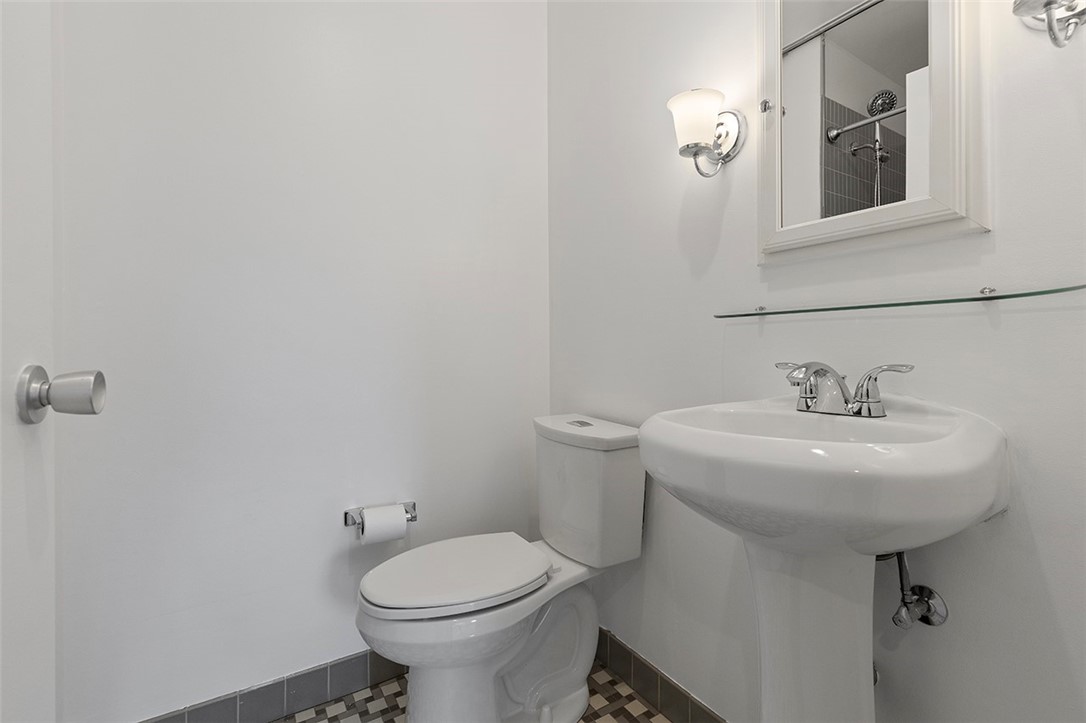 154 N Bellefield Ave Ave #94, Oakland, Pennsylvania image 22