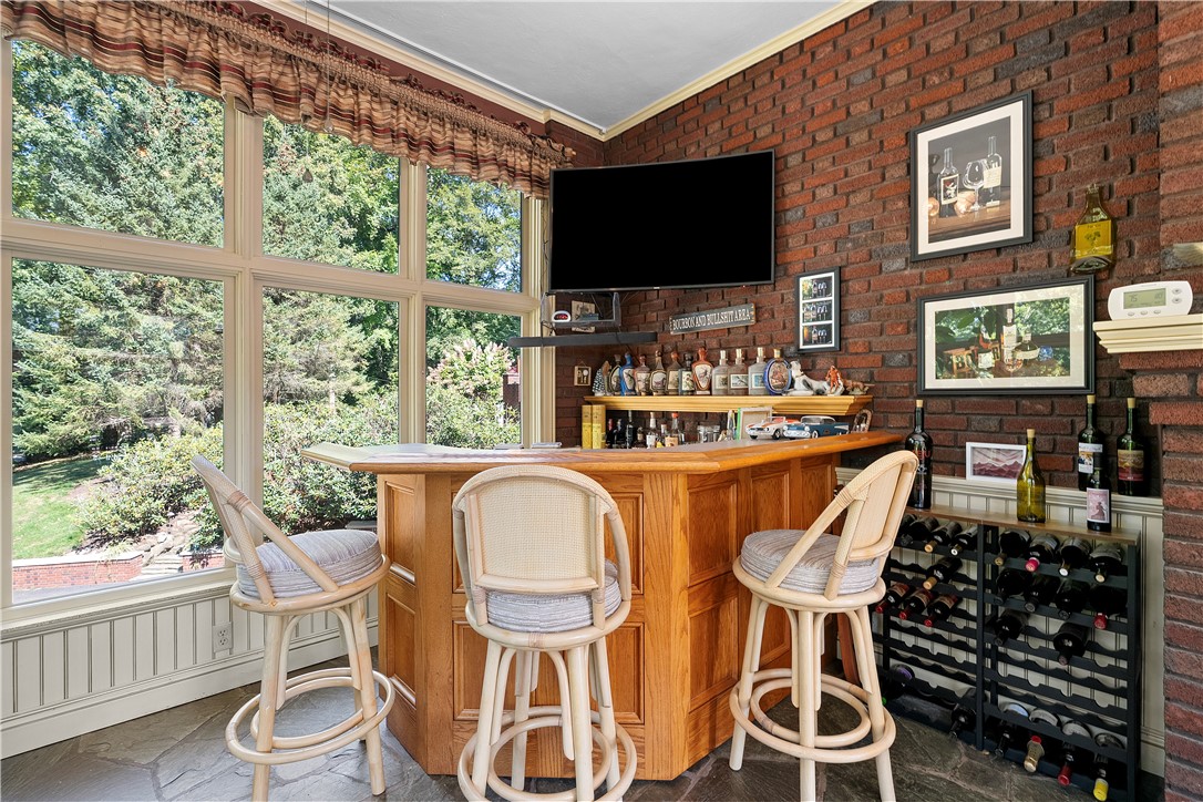 Grove City Boro, Pennsylvania 16127, United States, 6 Bedrooms Bedrooms, ,5 BathroomsBathrooms,Residential,Active,216218