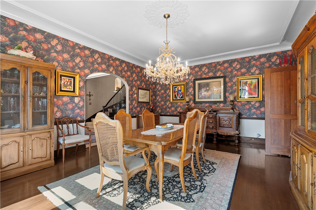 Grove City Boro, Pennsylvania 16127, United States, 6 Bedrooms Bedrooms, ,5 BathroomsBathrooms,Residential,Active,216218