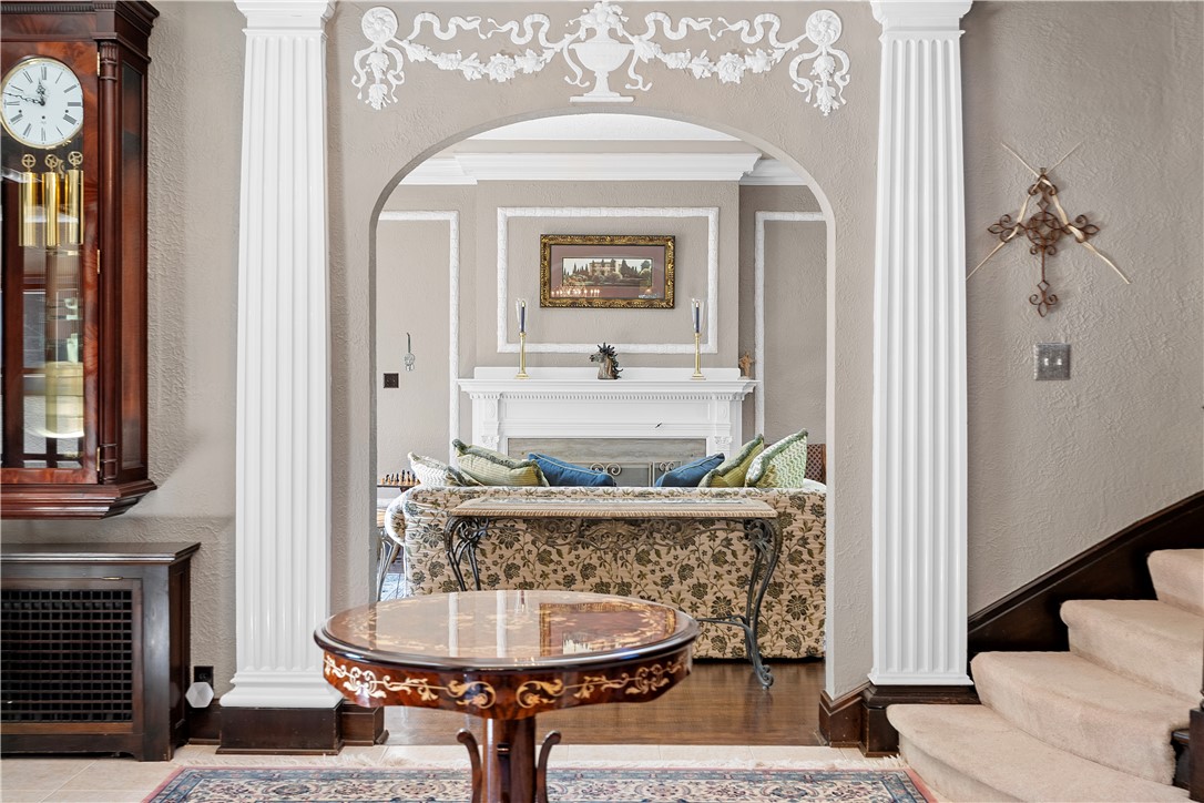 Grove City Boro, Pennsylvania 16127, United States, 6 Bedrooms Bedrooms, ,5 BathroomsBathrooms,Residential,Active,216218