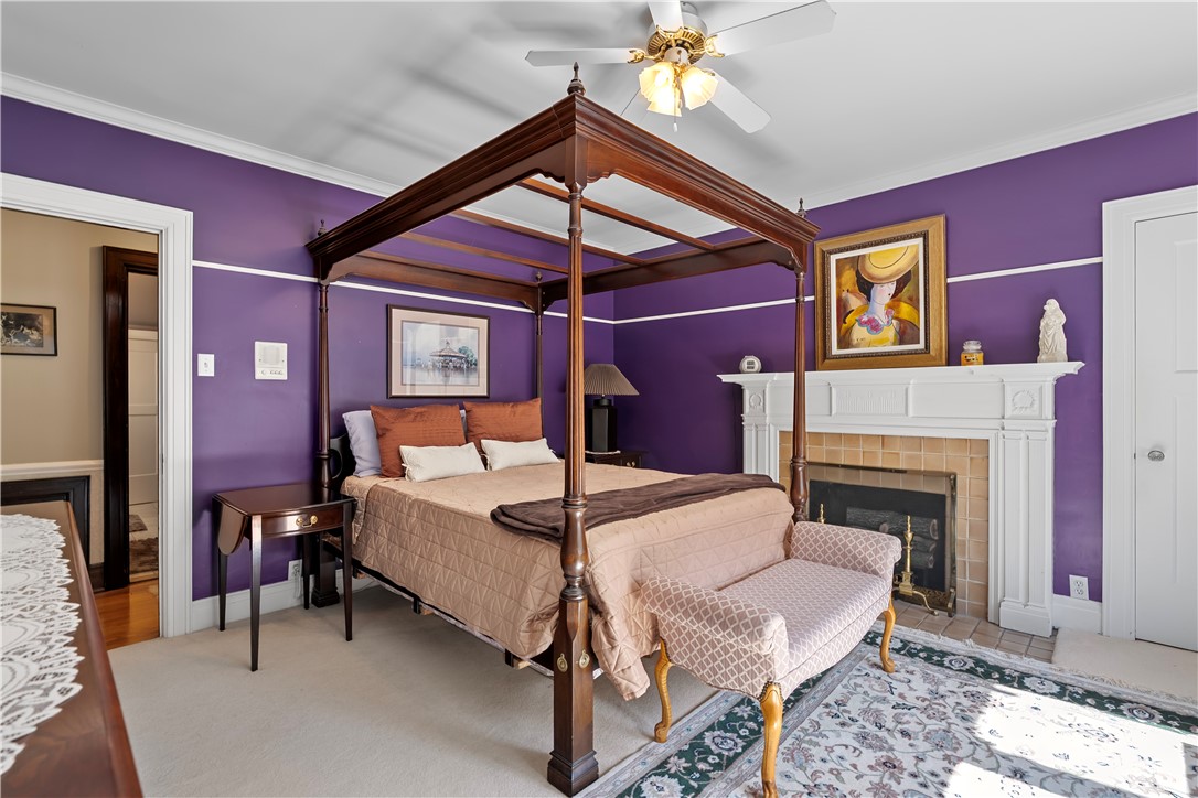 Grove City Boro, Pennsylvania 16127, United States, 6 Bedrooms Bedrooms, ,5 BathroomsBathrooms,Residential,Active,216218