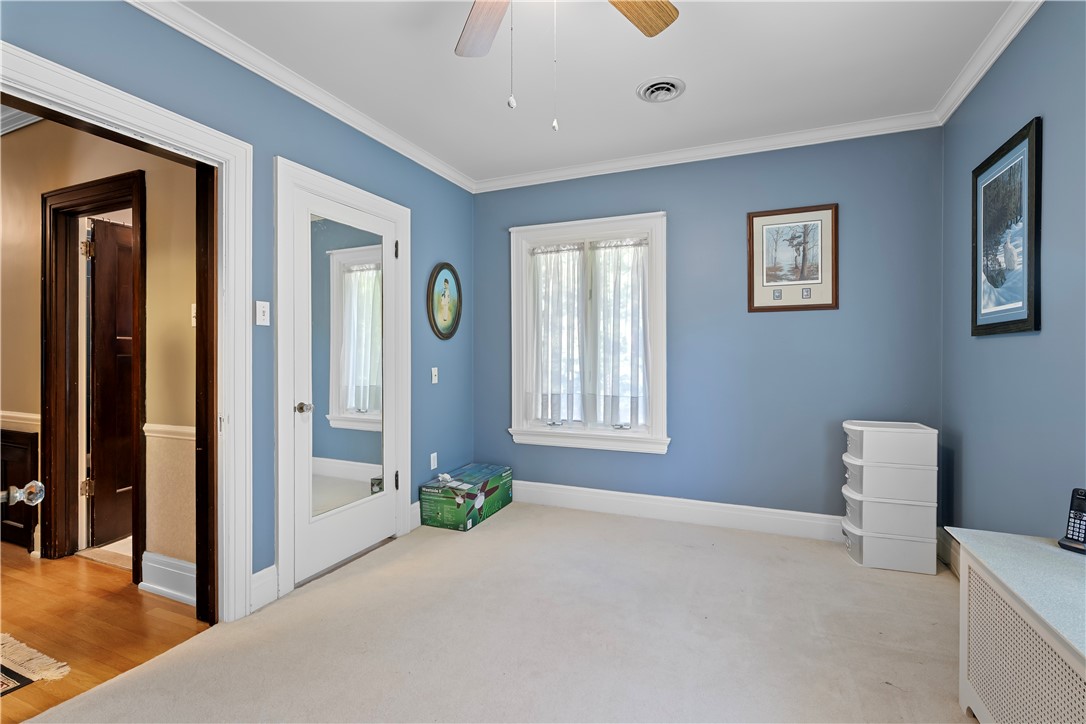 Grove City Boro, Pennsylvania 16127, United States, 6 Bedrooms Bedrooms, ,5 BathroomsBathrooms,Residential,Active,216218