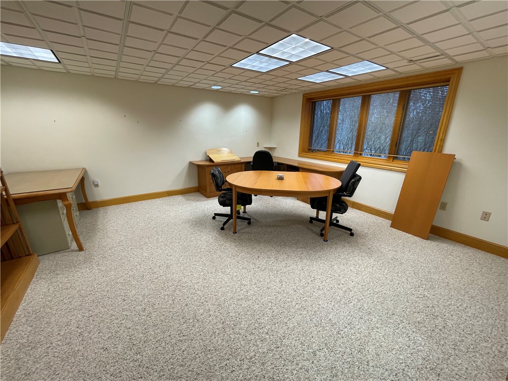 Center Twp - But, Pennsylvania 16001, United States, 2 Bedrooms Bedrooms, ,3 BathroomsBathrooms,Residential,Active,98631