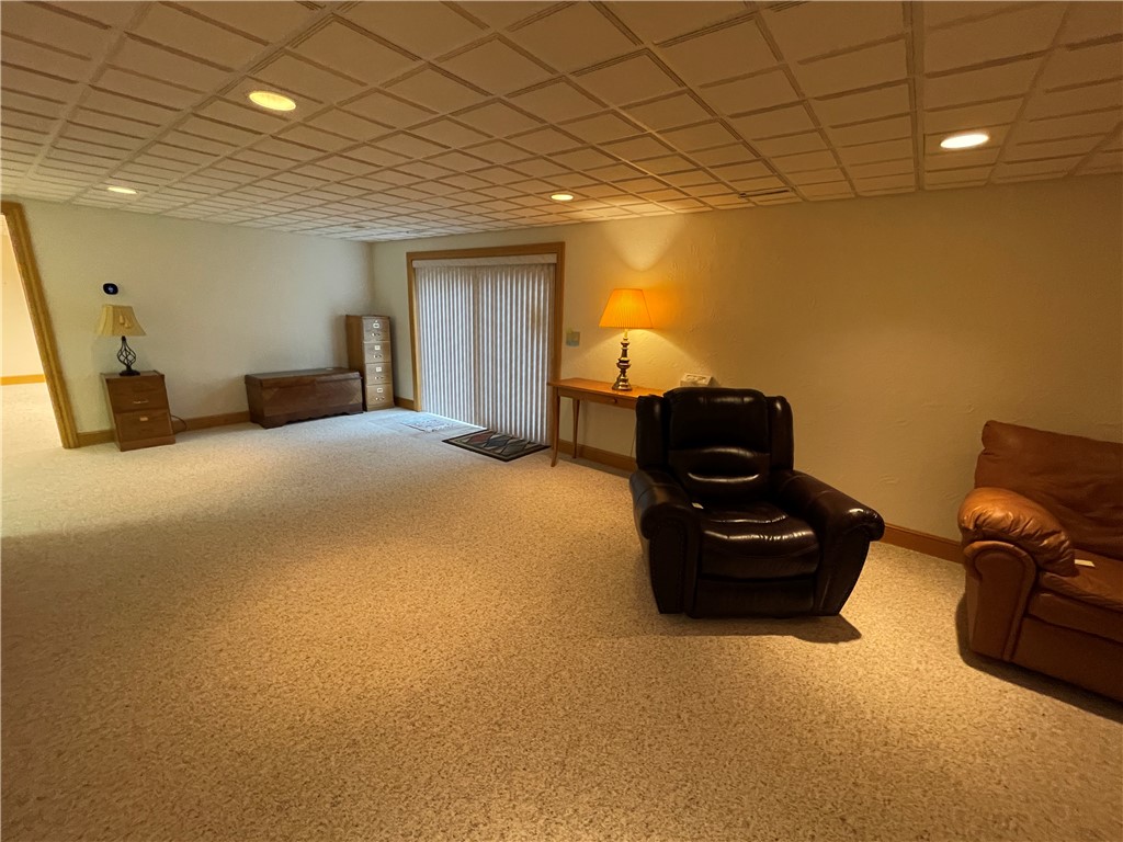 Center Twp - But, Pennsylvania 16001, United States, 2 Bedrooms Bedrooms, ,3 BathroomsBathrooms,Residential,Active,98631