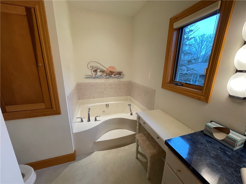 Center Twp - But, Pennsylvania 16001, United States, 2 Bedrooms Bedrooms, ,3 BathroomsBathrooms,Residential,Active,98631