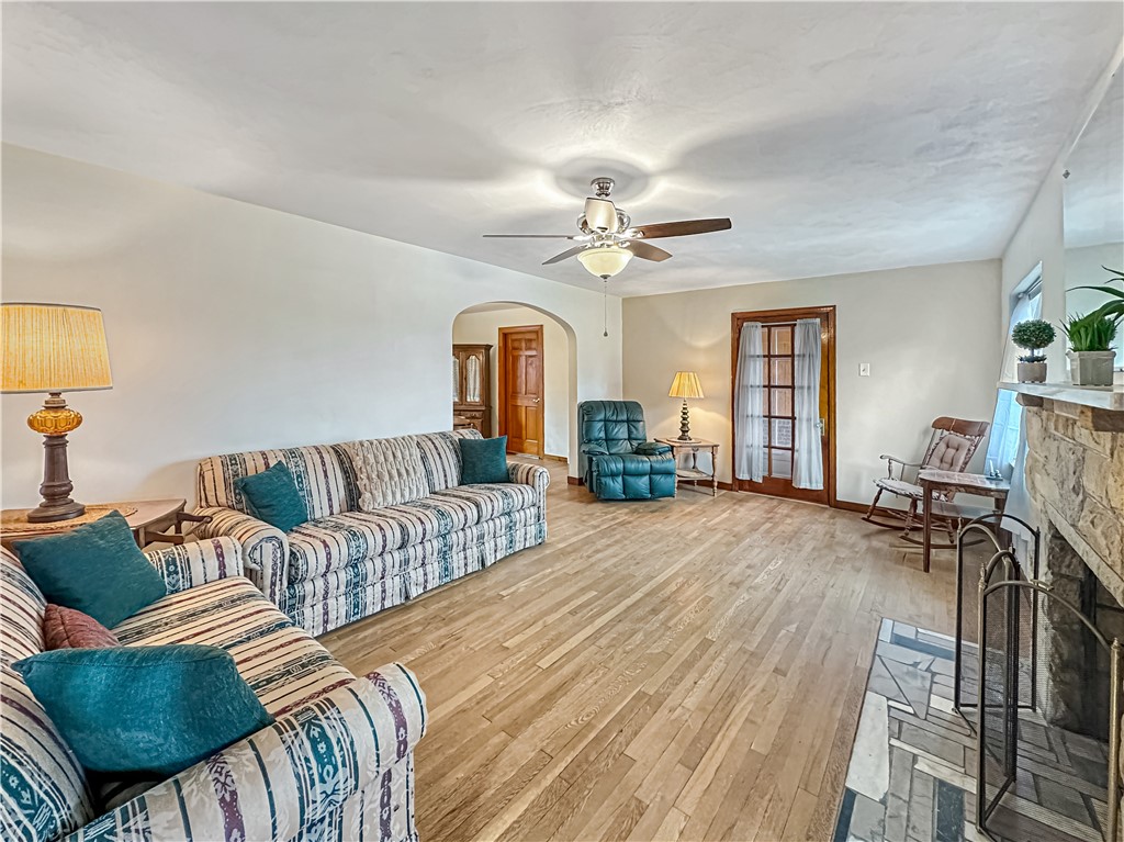 416 Commonwealth Ave Ave, West Mifflin, Pennsylvania image 3