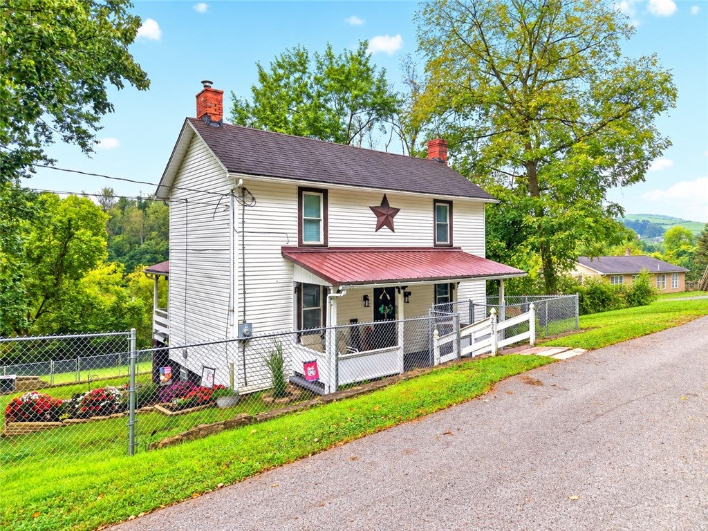 223 Lenkey Rd