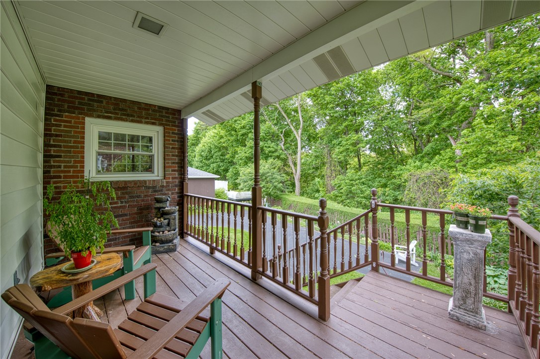 Ellwood City - Law, Pennsylvania 16117, United States, 3 Bedrooms Bedrooms, ,2 BathroomsBathrooms,Residential,Contingent,127560