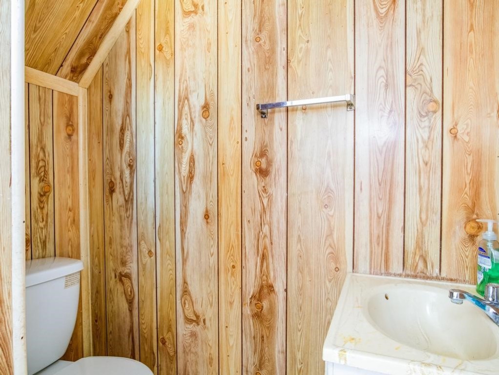1502 5th Ave Ave, Beaver Falls, Pennsylvania image 8
