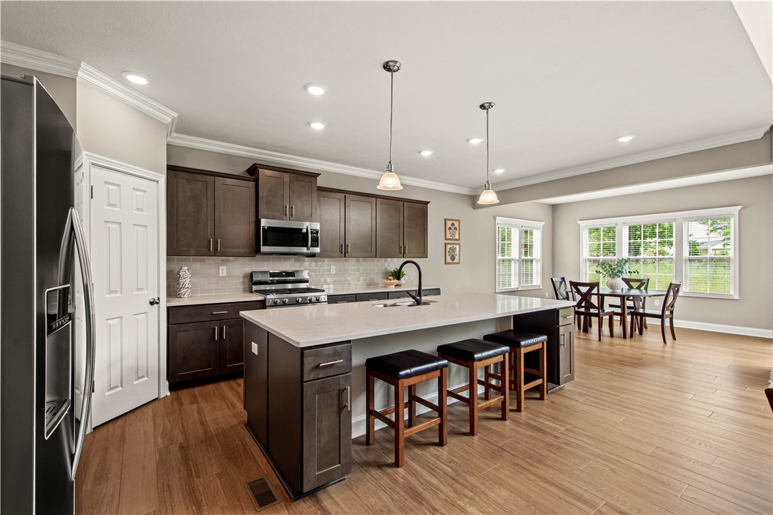 1191 Brook View Ct