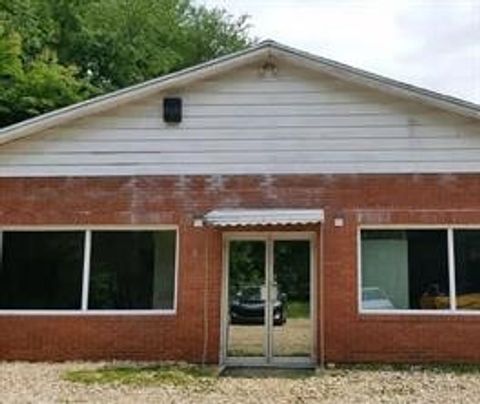 Photo of 563 Bash Rd, Indiana, PA 15701 (MLS # 1751833)