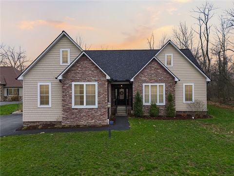 Townhouse For Sale - 660 Gamble Rd Rd<br/> Oakdale, PA 15071