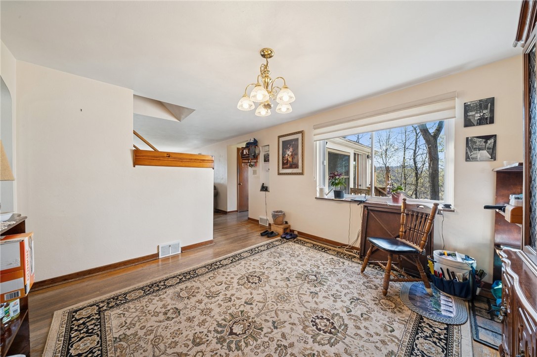 201 Hickory Way Way, Oakmont, Pennsylvania image 9