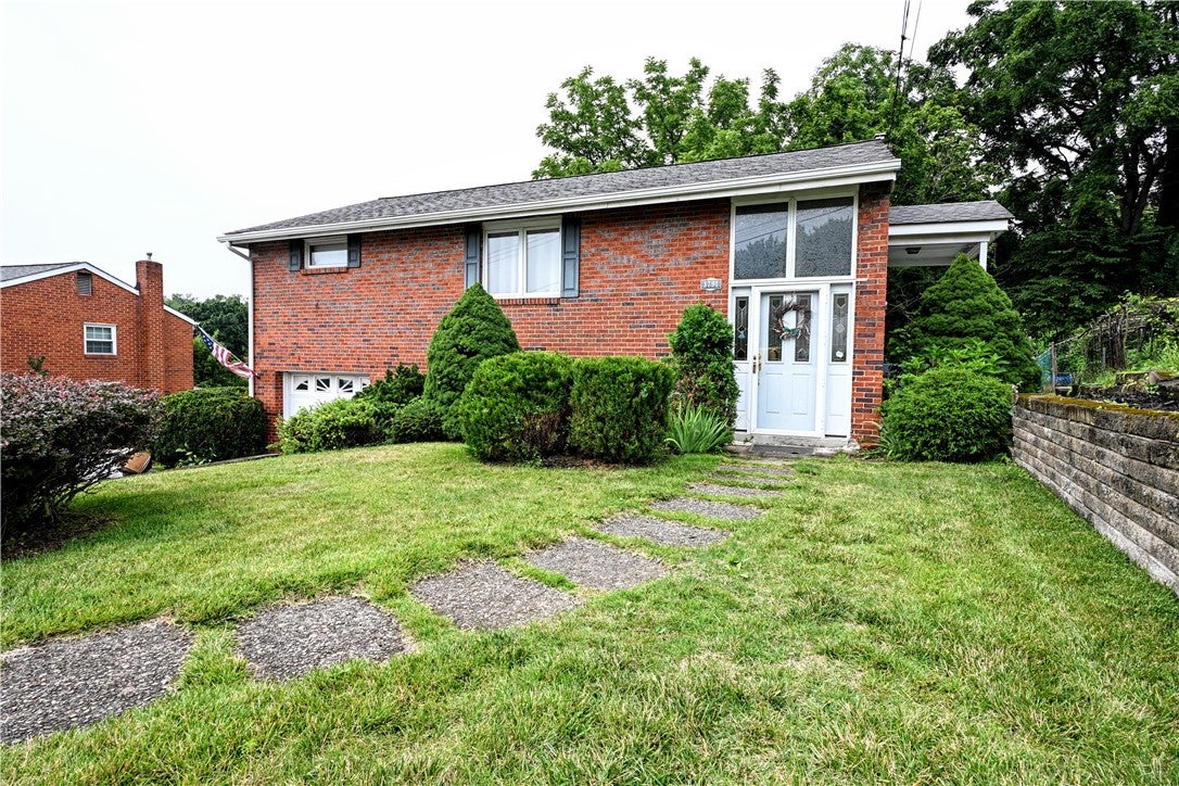 3791 Cynthia Dr