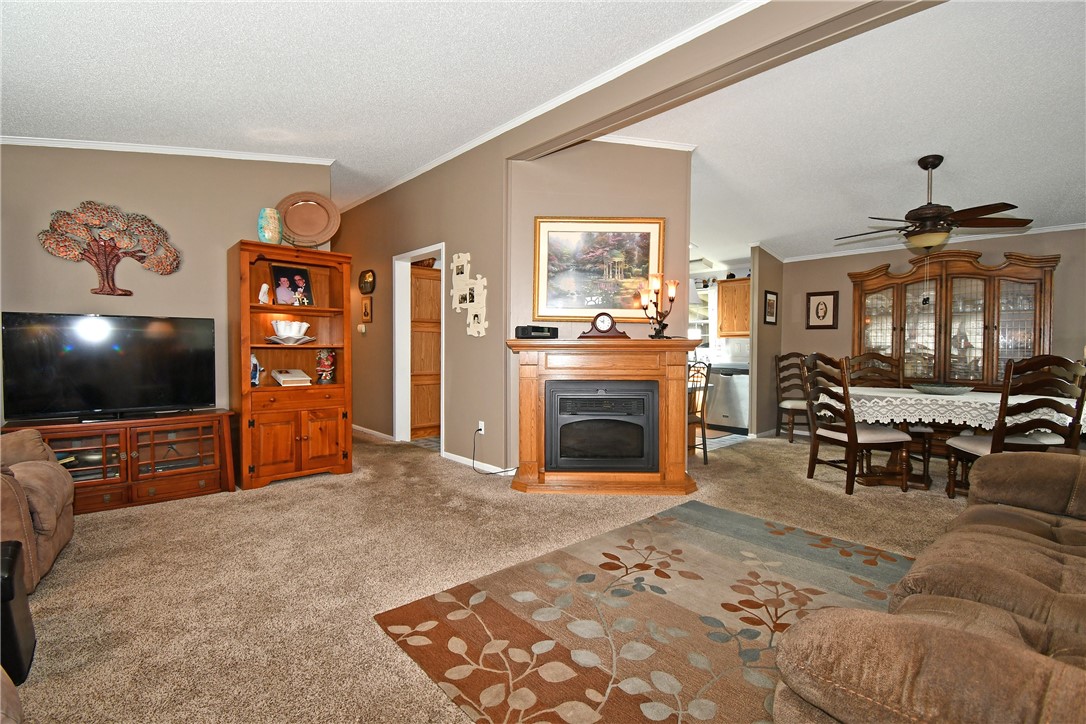 16 Northridge Cir