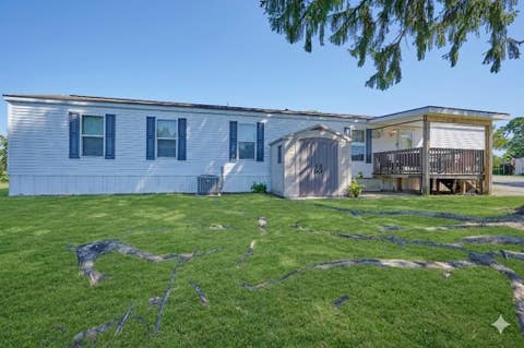 Photo of 908 Chester, Cranberry Twp, PA 16066 (MLS # 1760783)