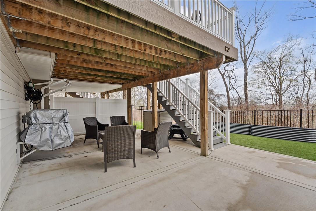 South Strabane, Pennsylvania 15301, United States, 3 Bedrooms Bedrooms, ,4 BathroomsBathrooms,Residential,Active,155217