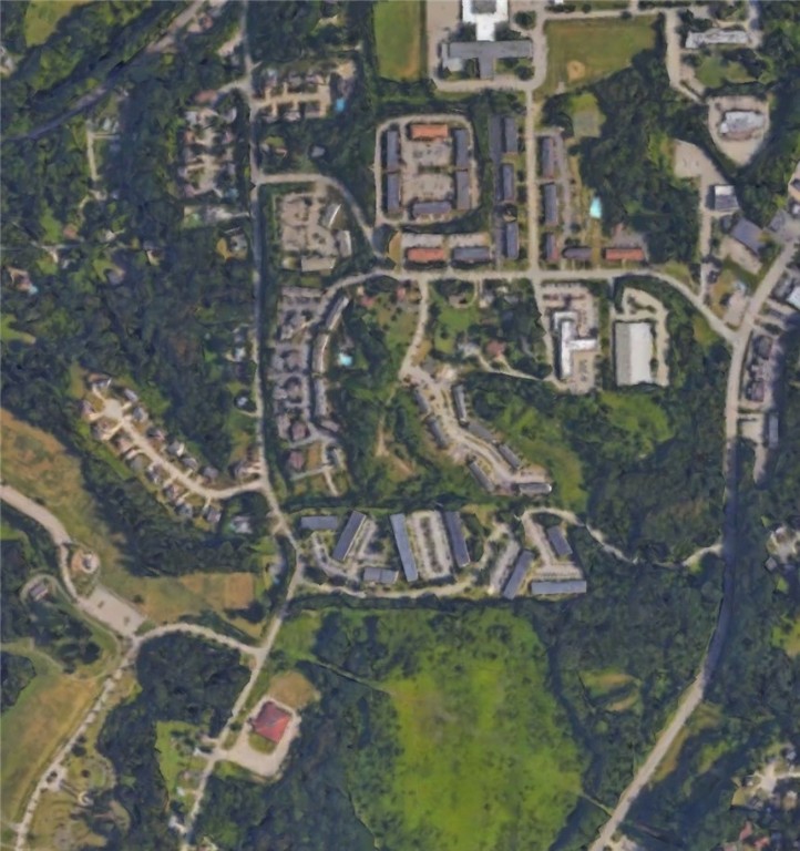 100 Rolling Fields Ln, Monroeville, Pennsylvania image 2