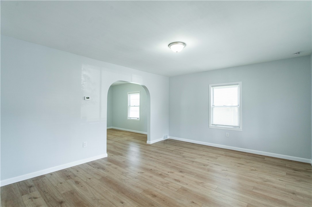 1710 Main St