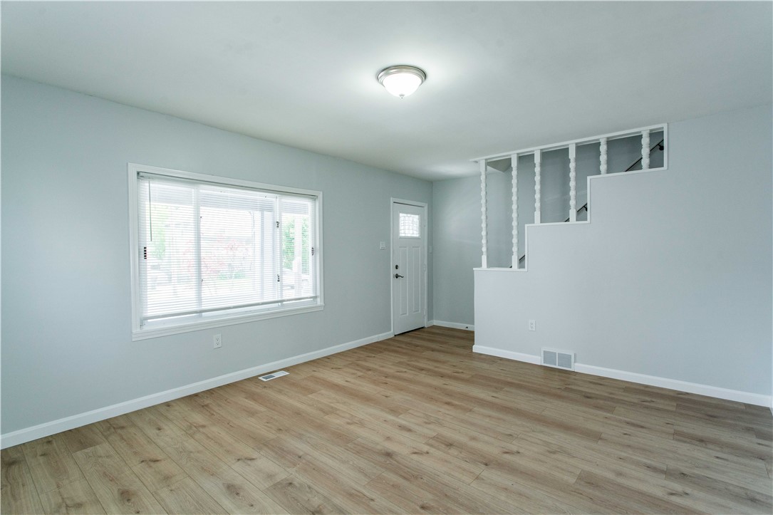 1710 Main St